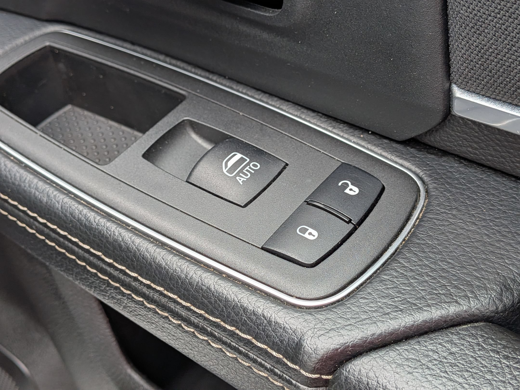 Used 2024 RAM 2500 Big Horn AWD/4WD image 33