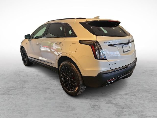 New 2026 Cadillac XT5 Sportv w/ LPO, Onyx Lite Package AWD/4WD image 4