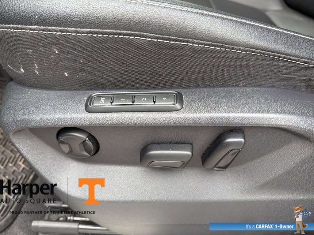 Used 2023 Volkswagen Atlas SEL R-Line image 19