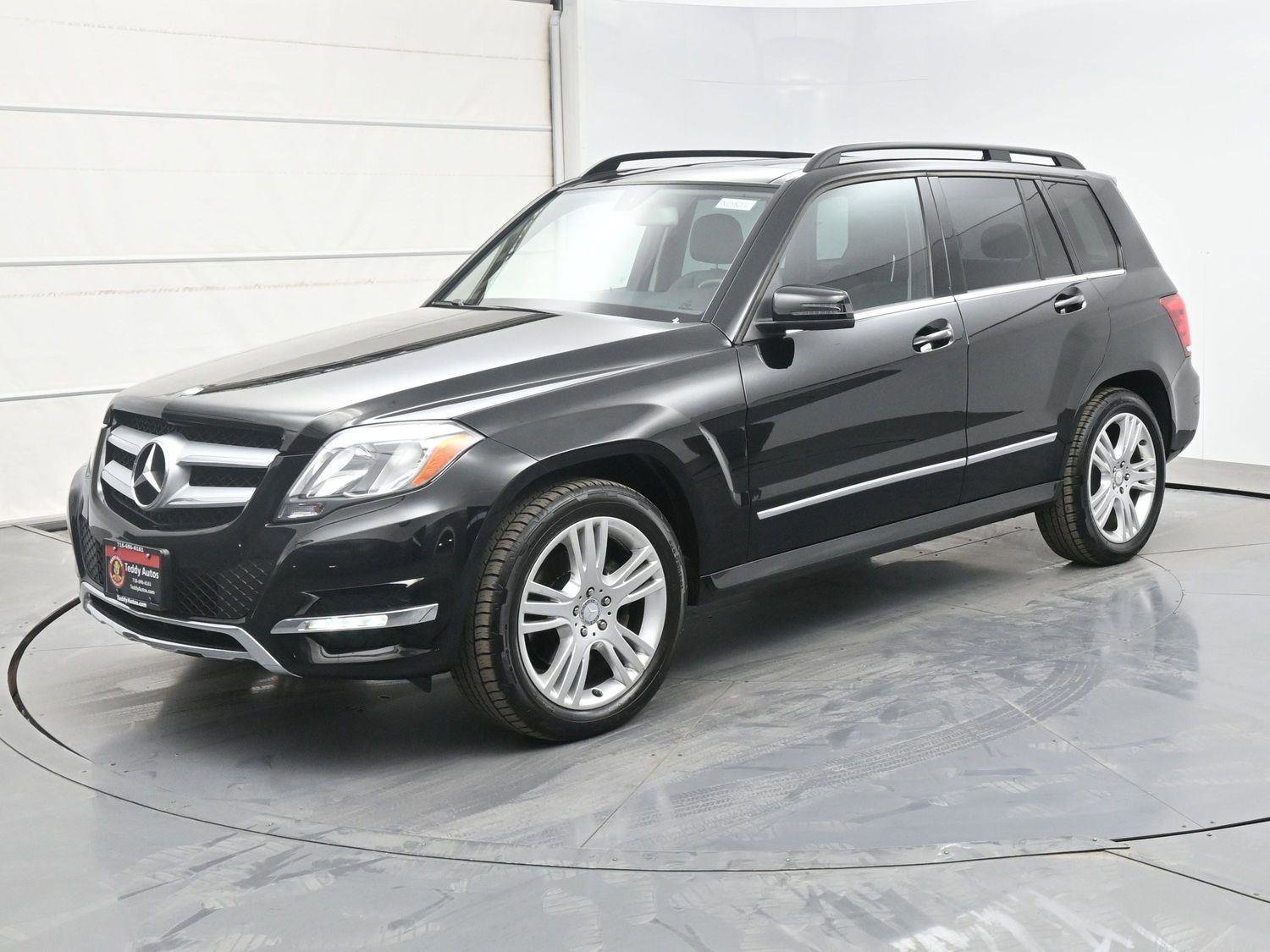Used 2015 Mercedes-Benz GLK 350 4MATIC image 1