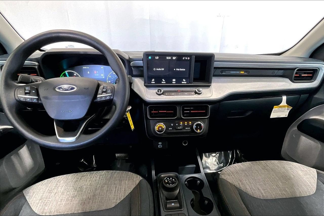 Used 2023 Ford Maverick XLT FWD image 15