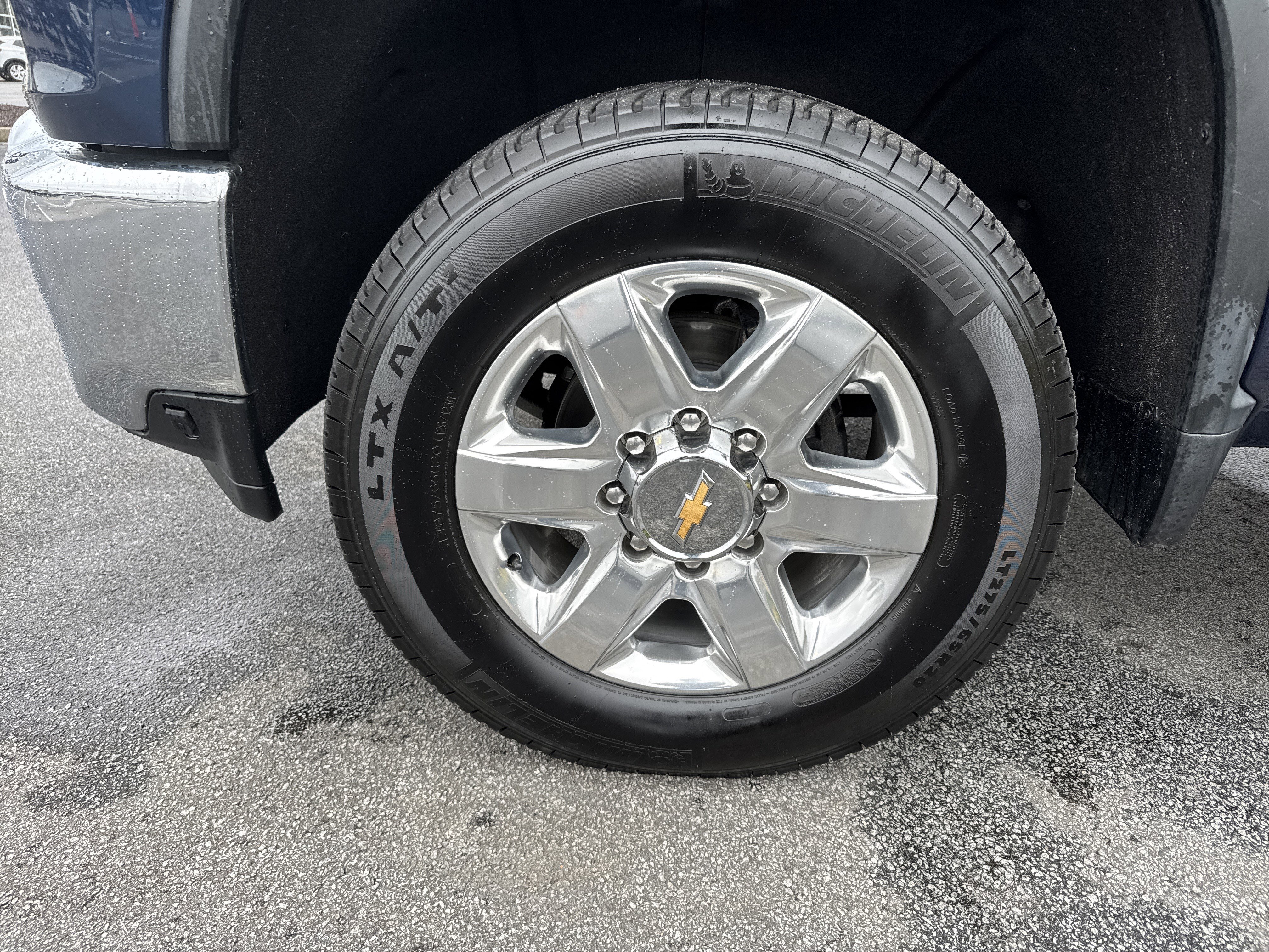 Used 2021 Chevrolet Silverado 3500 LTZ w/ LTZ Premium Package image 13