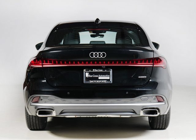Used 2025 Audi A5 2.0T Premium Plus w/ Premium Plus AWD/4WD image 7