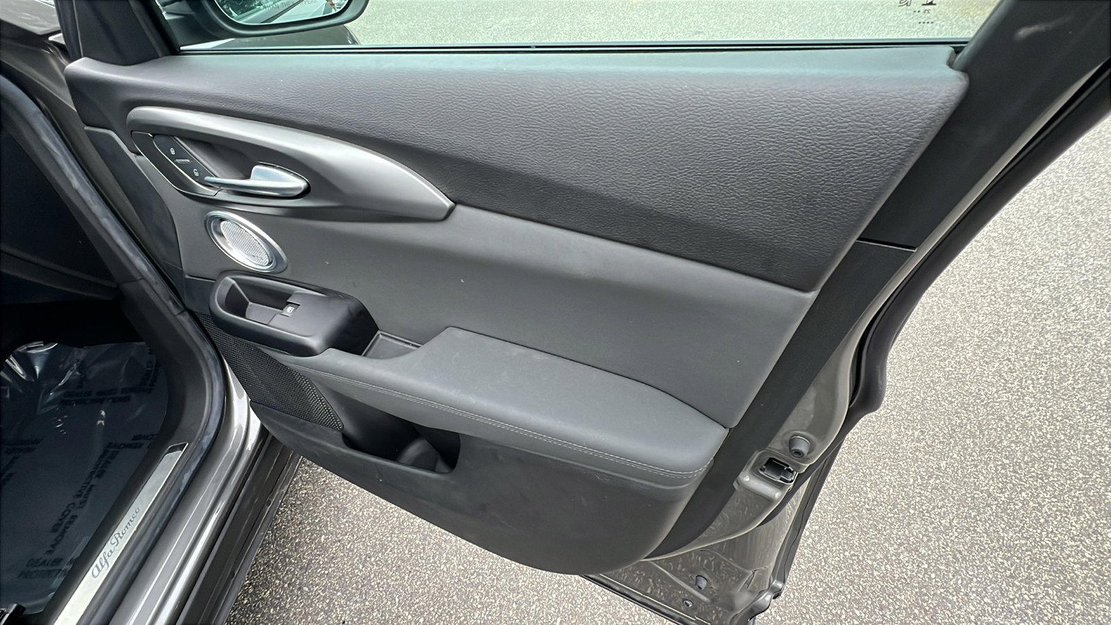 Used 2024 Alfa Romeo Tonale Veloce image 19