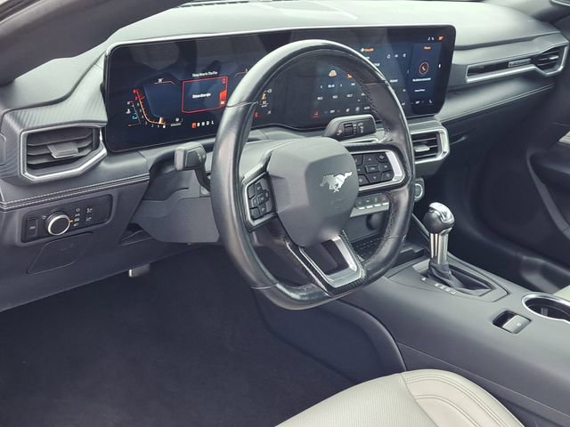 Used 2024 Ford Mustang Premium image 7