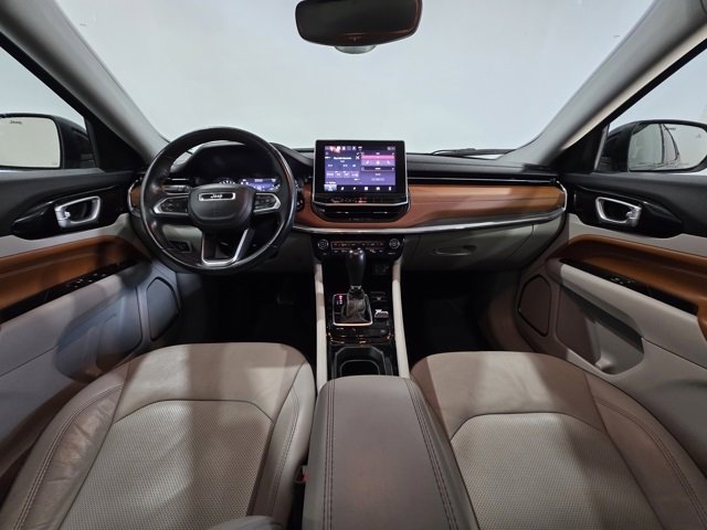 Used 2022 Jeep Compass Limited image 14