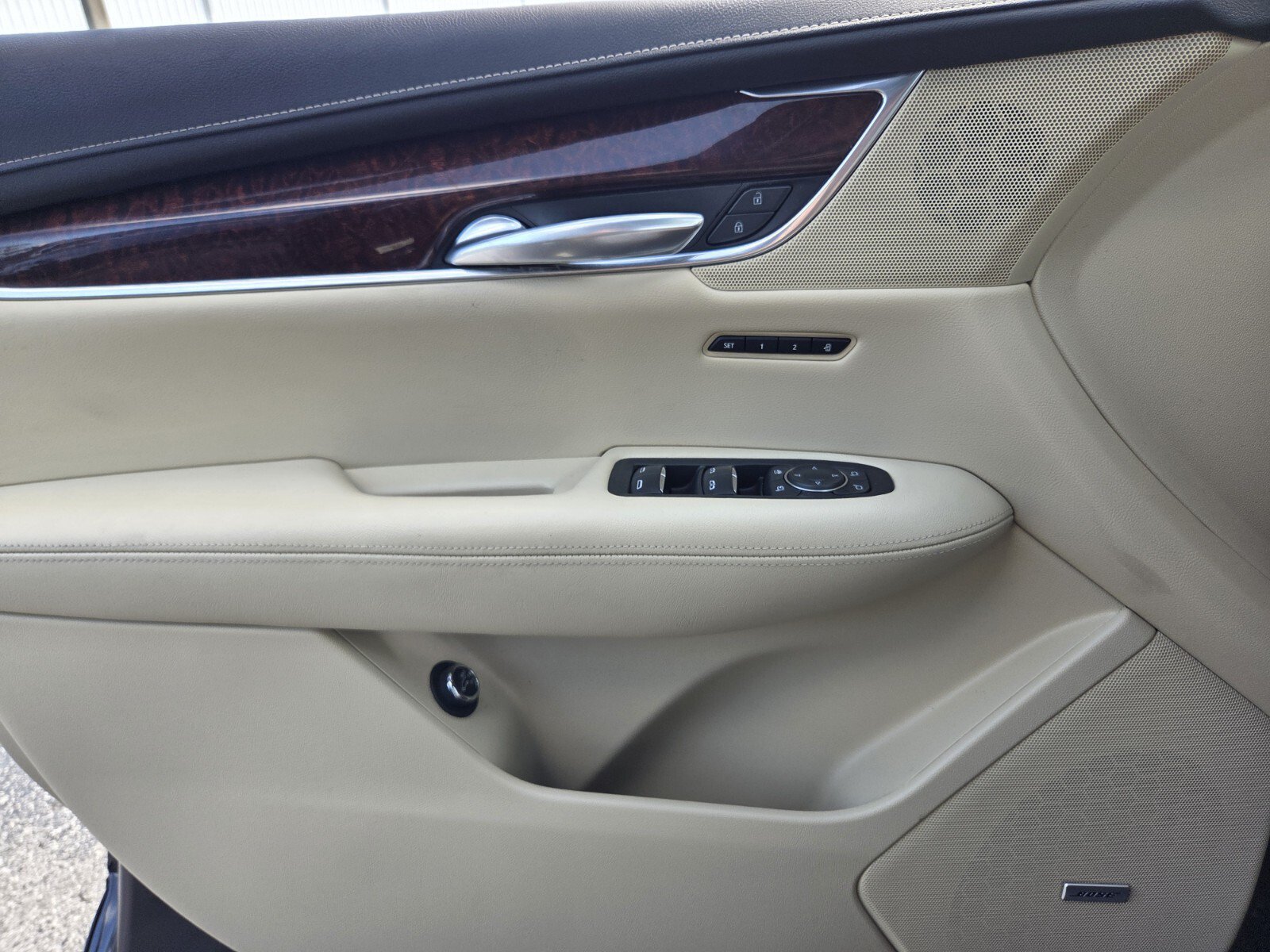 Used 2019 Cadillac XT5 Luxury FWD image 21