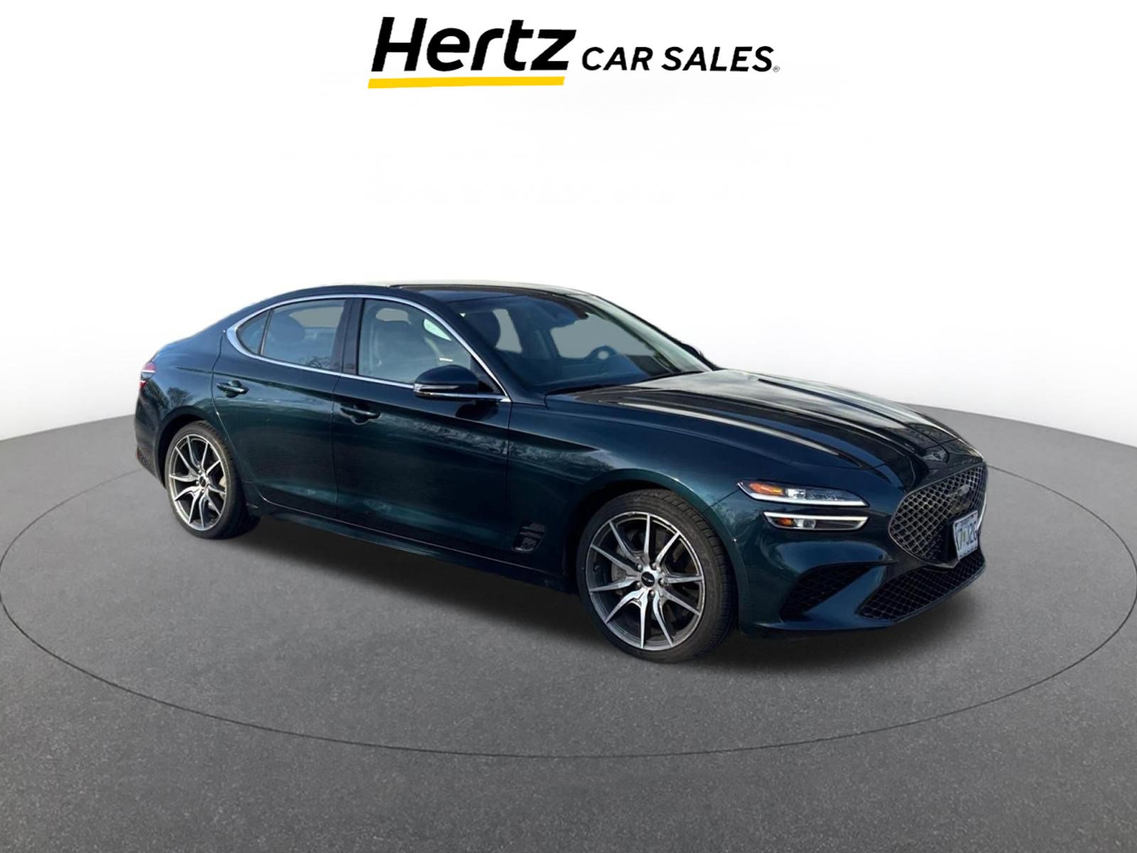 Used 2025 Genesis G70 2.5T image 1