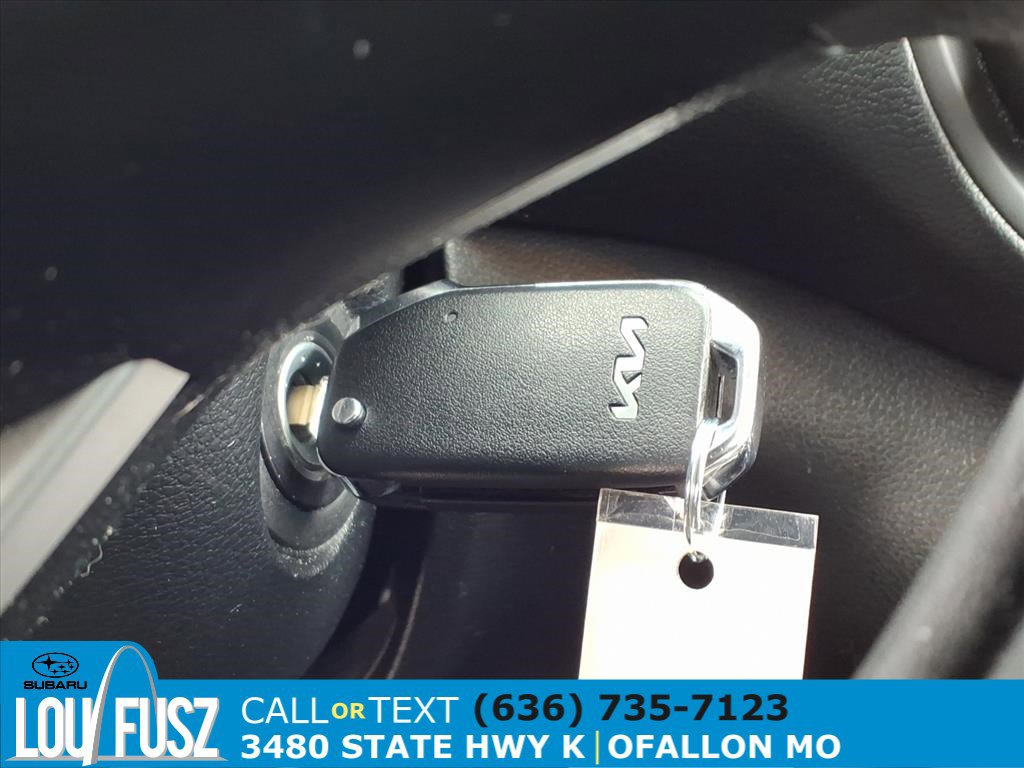 Used 2024 Kia Soul LX w/ Option Group 015 image 16