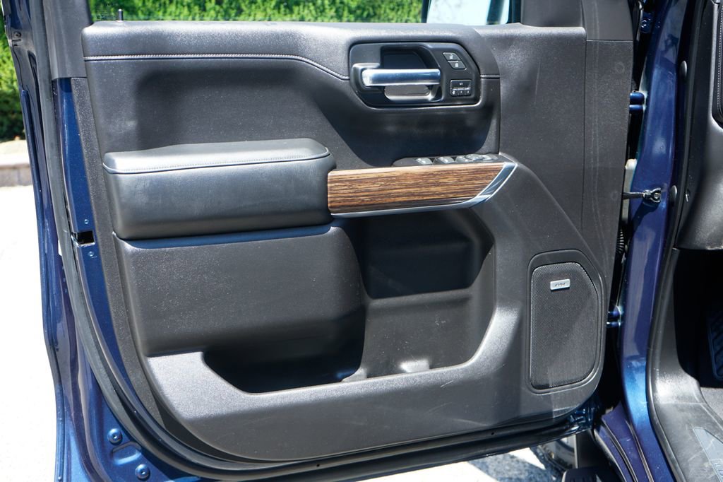 Used 2019 Chevrolet Silverado 1500 High Country AWD/4WD image 14