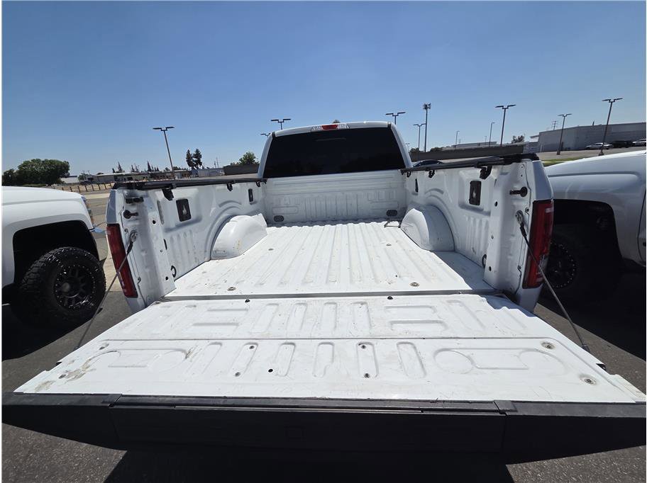 Used 2017 Ford F150 XLT w/ Equipment Group 302A Luxury AWD/4WD image 9