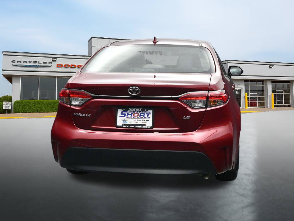 Used 2026 Toyota Corolla LE FWD image 4