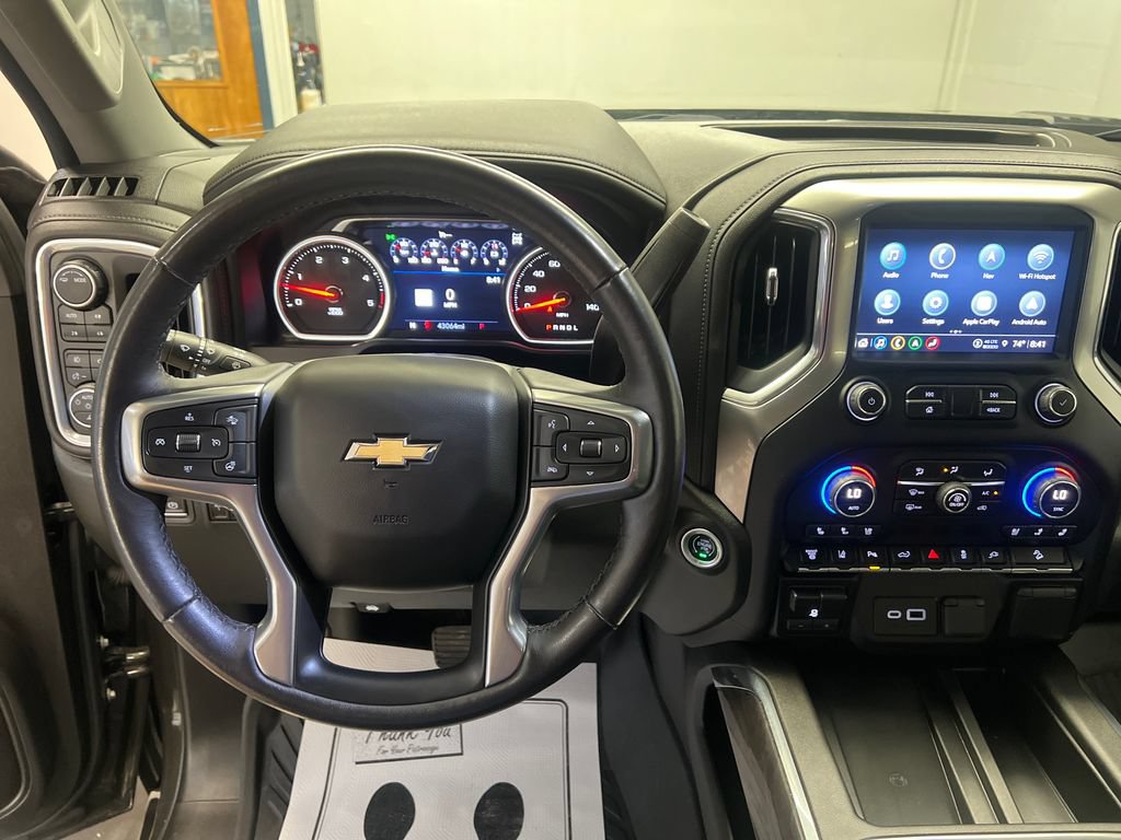 Used 2022 Chevrolet Silverado 2500 LTZ AWD/4WD image 27
