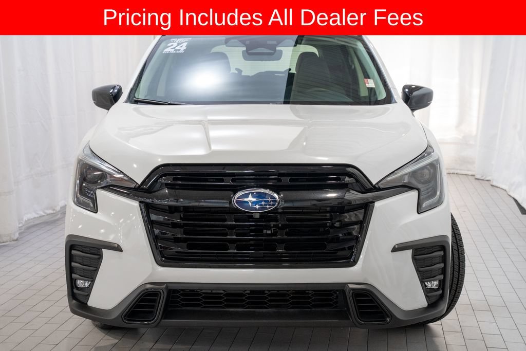 Used 2024 Subaru Ascent Onyx Edition AWD/4WD image 2