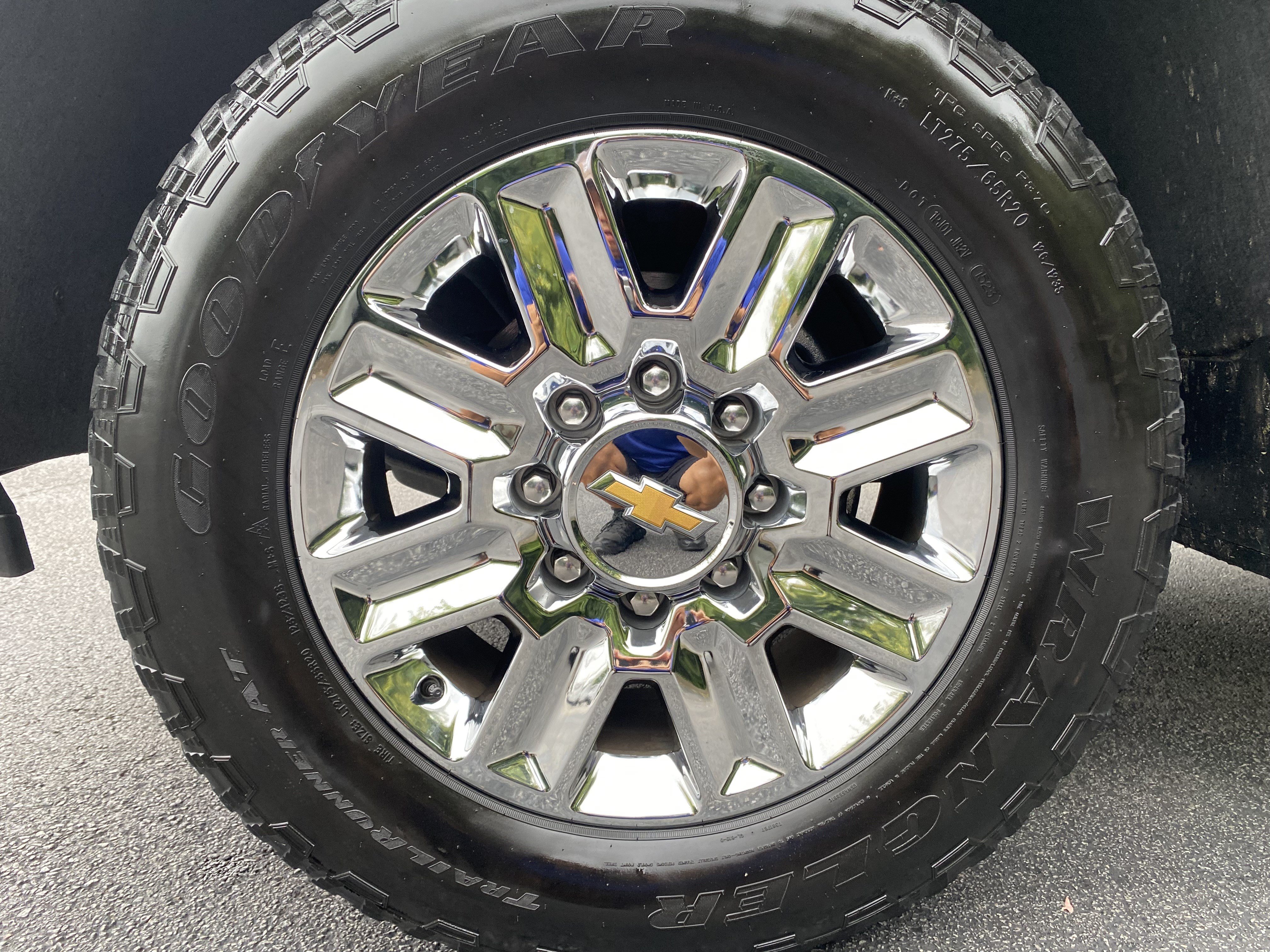 Used 2024 Chevrolet Silverado 2500 High Country w/ High Country Premium Package AWD/4WD image 51