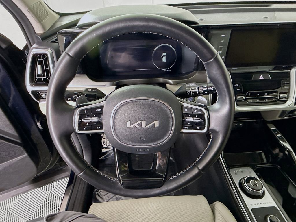 Used 2022 Kia Sorento SX Prestige image 21