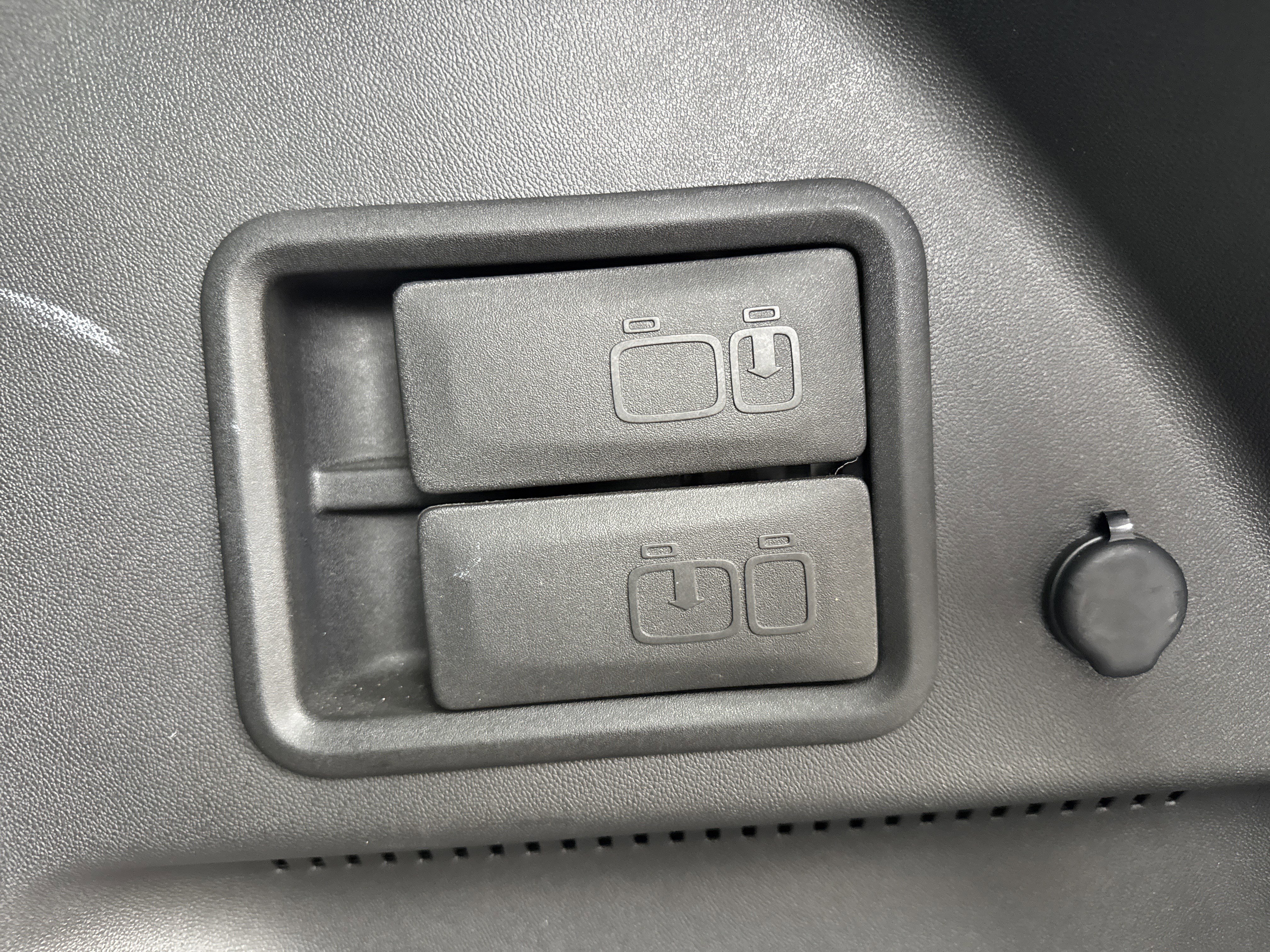 Used 2022 Chevrolet Equinox LT image 31