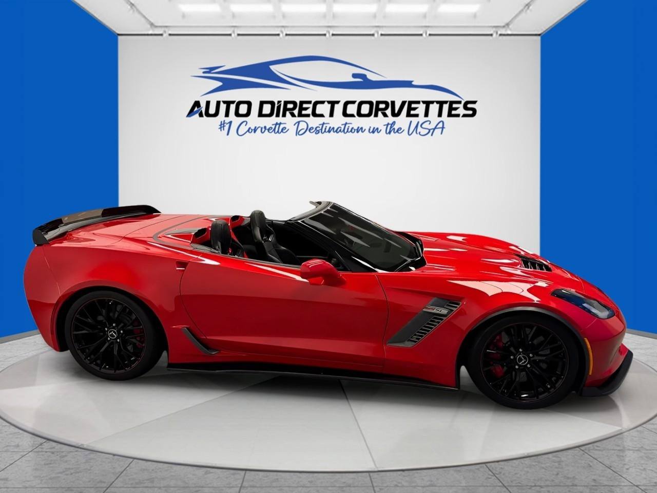 Used 2015 Chevrolet Corvette Z06 w/ 3LZ Preferred Equipment Group RWD image 6