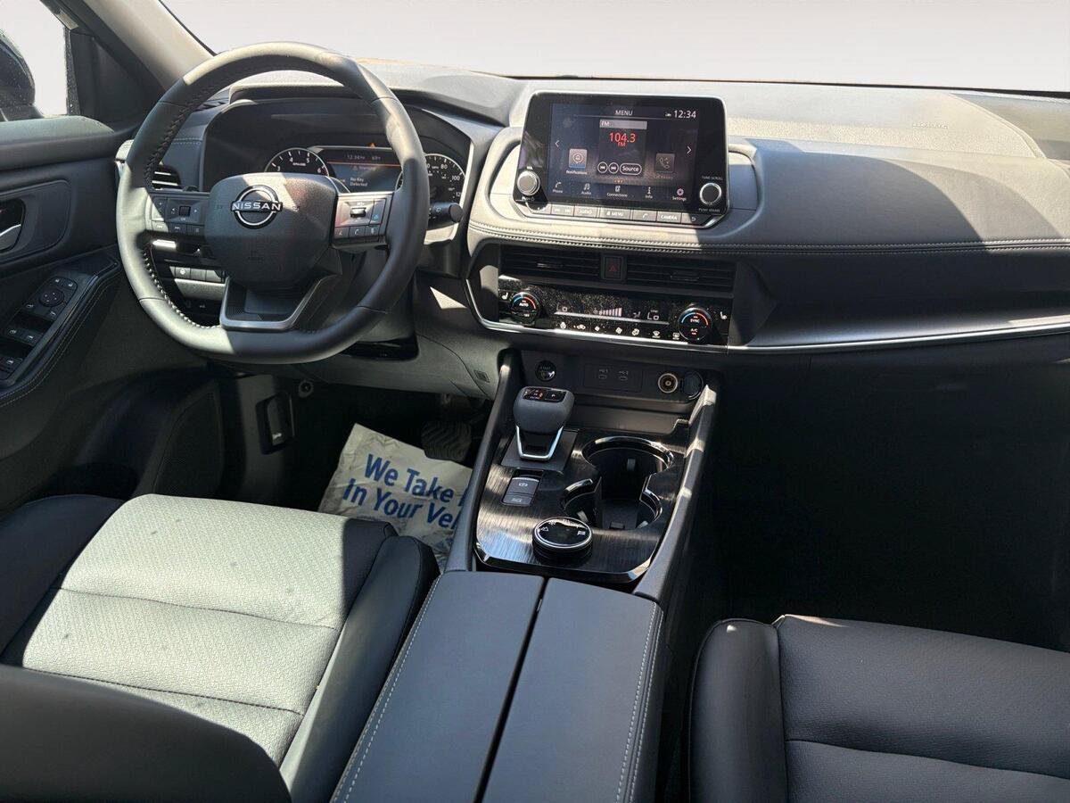 New 2026 Nissan Rogue Dark Armor AWD/4WD image 10