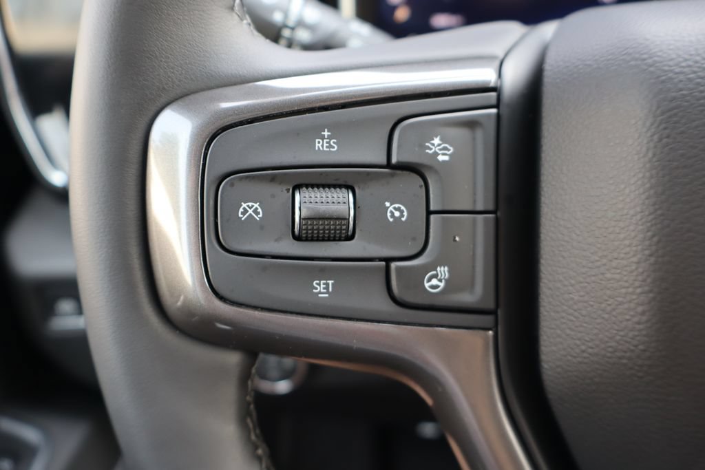 Used 2026 Chevrolet Silverado 3500 High Country w/ High Country Premium Package AWD/4WD image 33