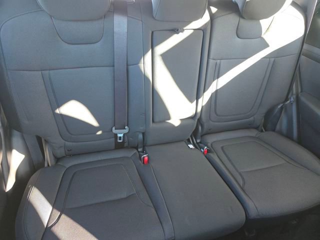 New 2026 Hyundai Tucson SE image 27