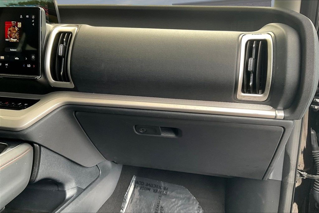 Used 2025 Ford Expedition Max Active RWD image 27