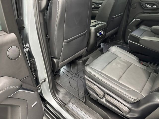 Used 2024 GMC Yukon Denali AWD/4WD image 24
