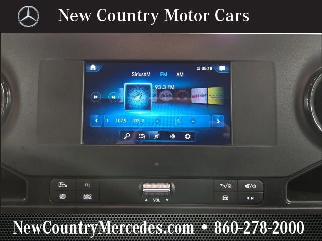 Used 2024 Mercedes-Benz Sprinter 2500 image 19