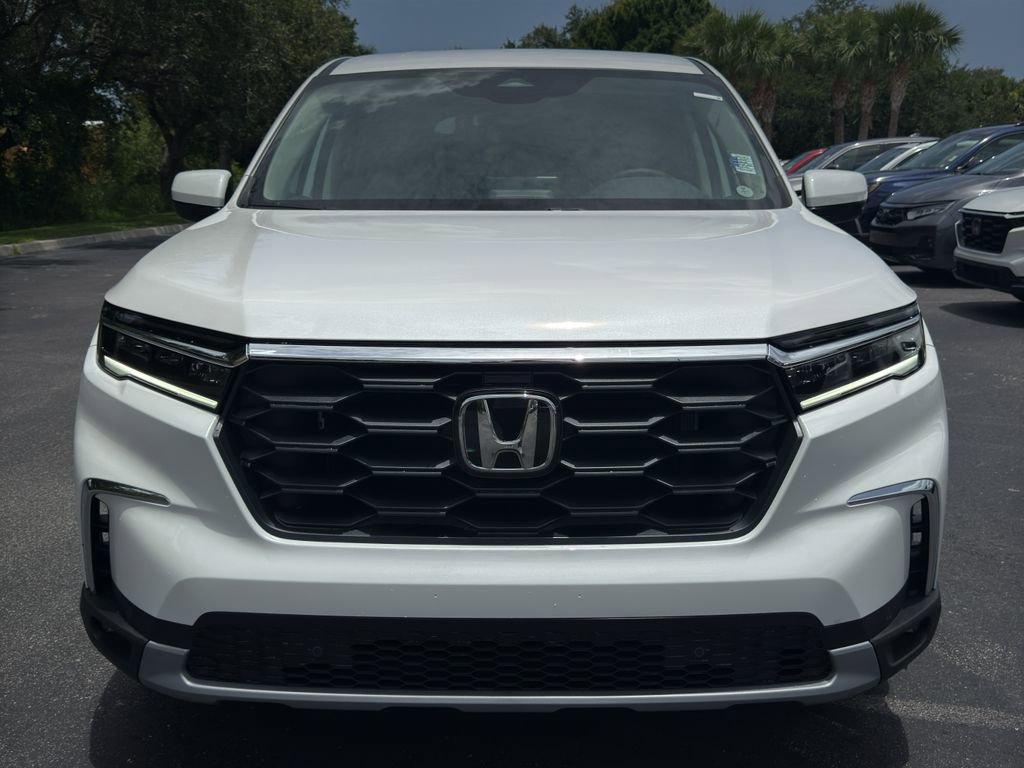 New 2025 Honda Pilot EX-L image 2