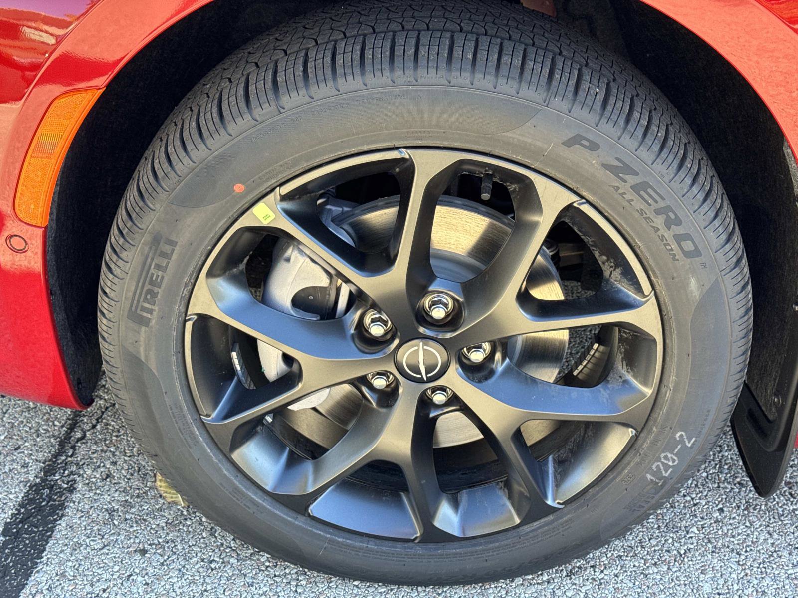 New 2026 Chrysler Pacifica Select image 9