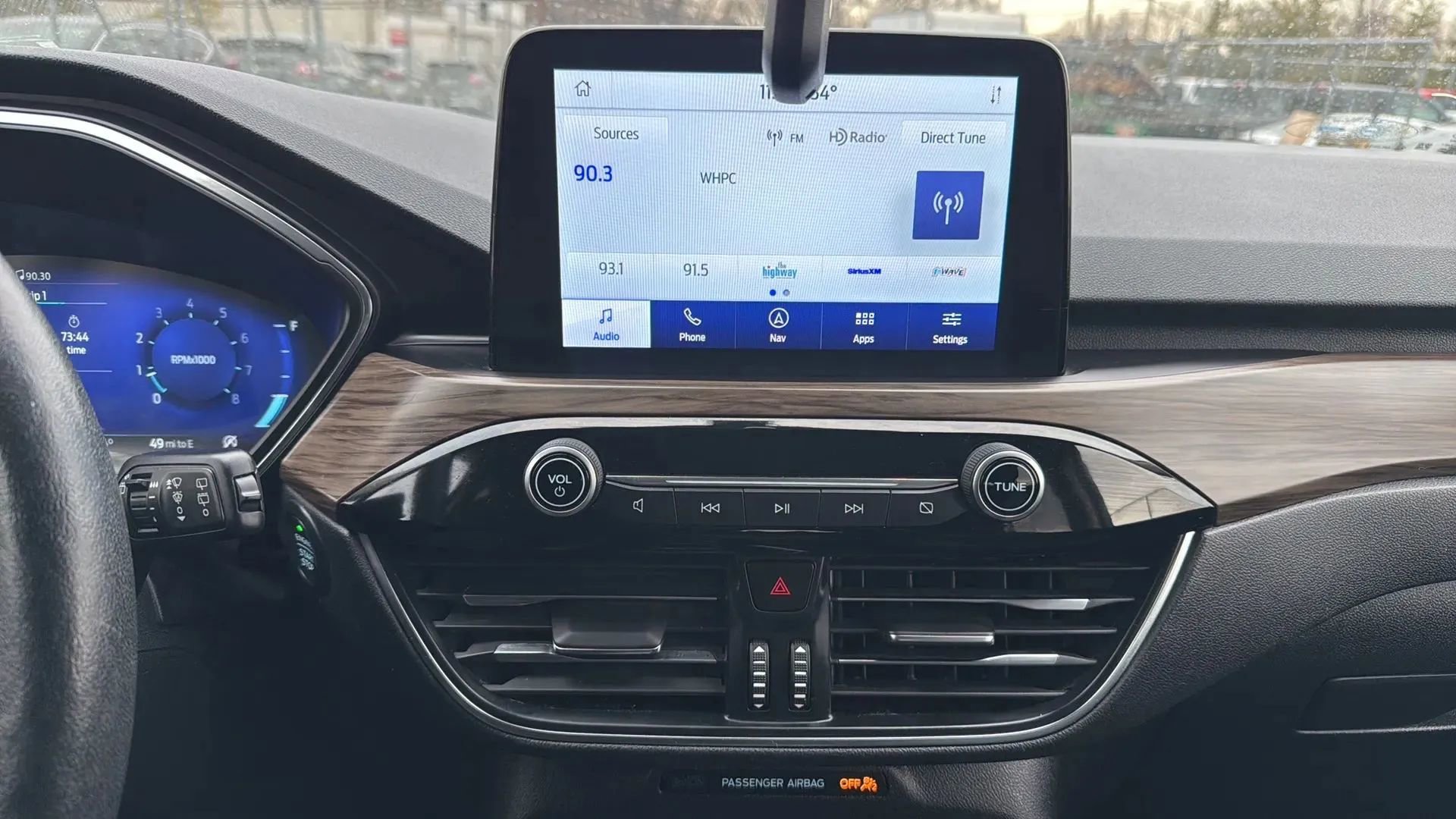 Used 2020 Ford Escape Titanium image 19