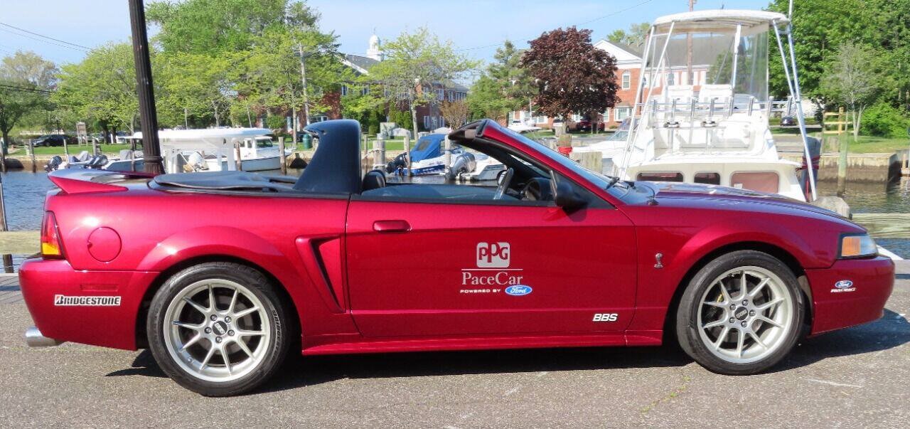 Used 1999 Ford Mustang Cobra RWD image 18