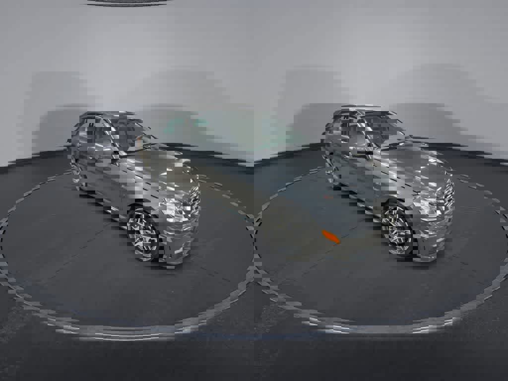 Used 2010 Mercedes-Benz E 63 AMG Sedan video 2