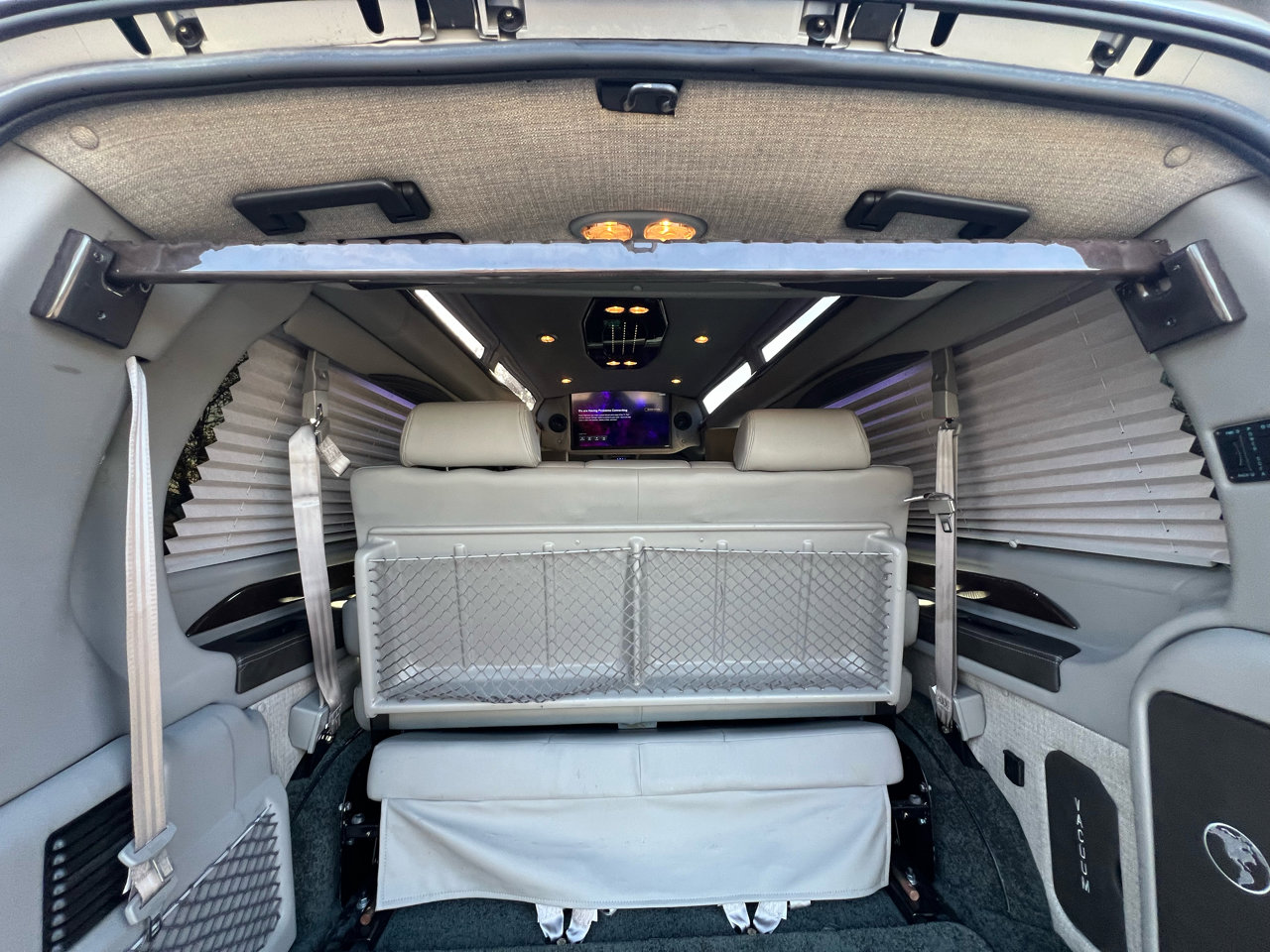 Used 2022 Chevrolet Express 2500 Extended w/ Enhanced Convenience Package image 38