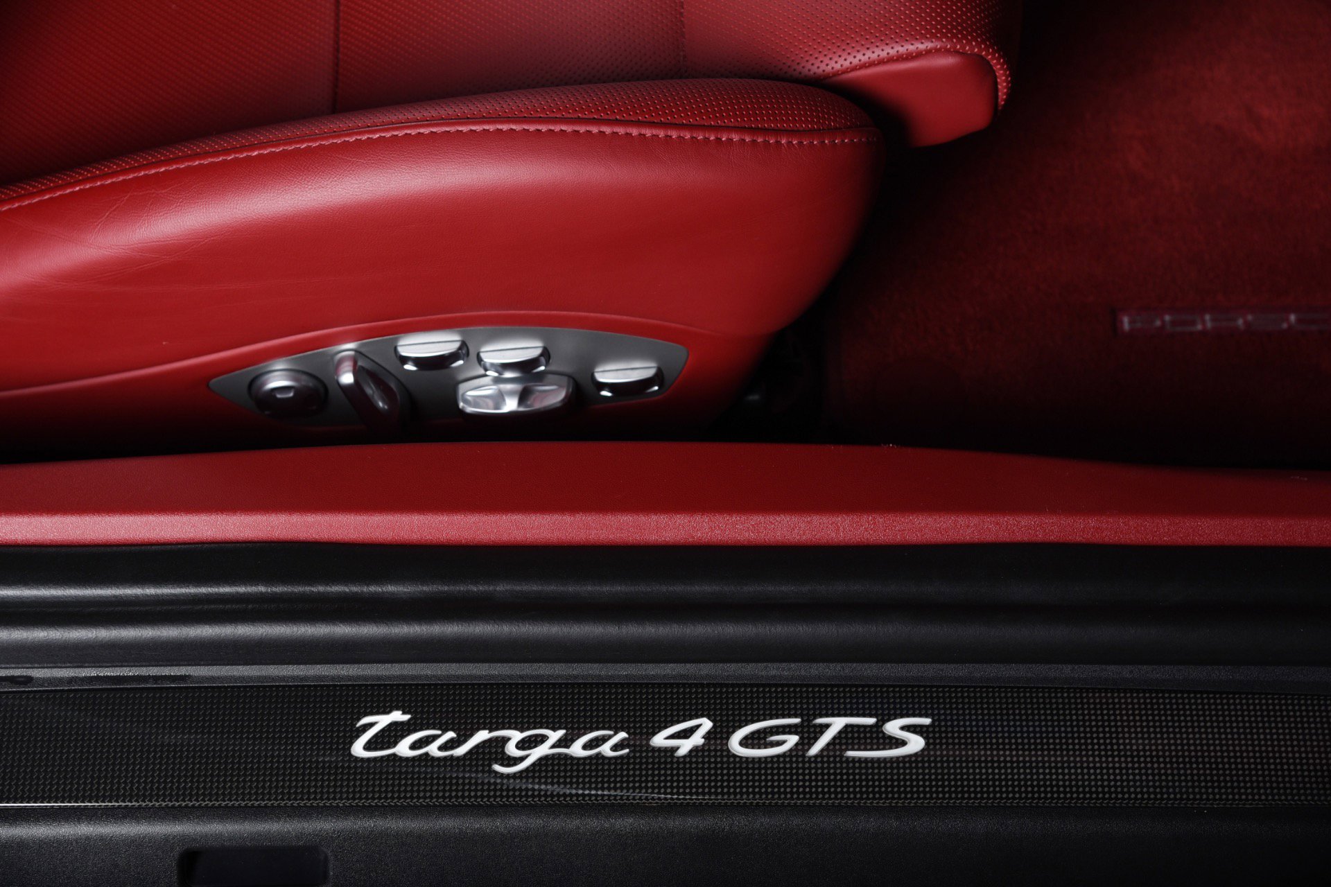 Used 2019 Porsche 911 Targa 4 GTS image 28