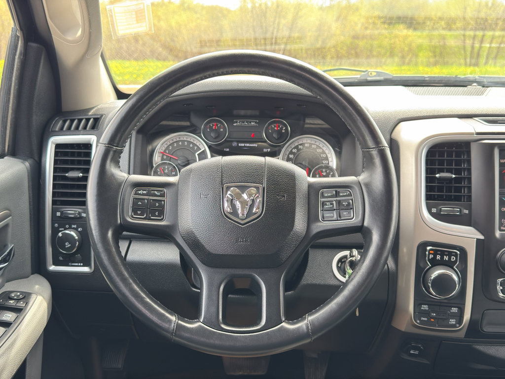 Used 2014 RAM 1500 Big Horn image 32