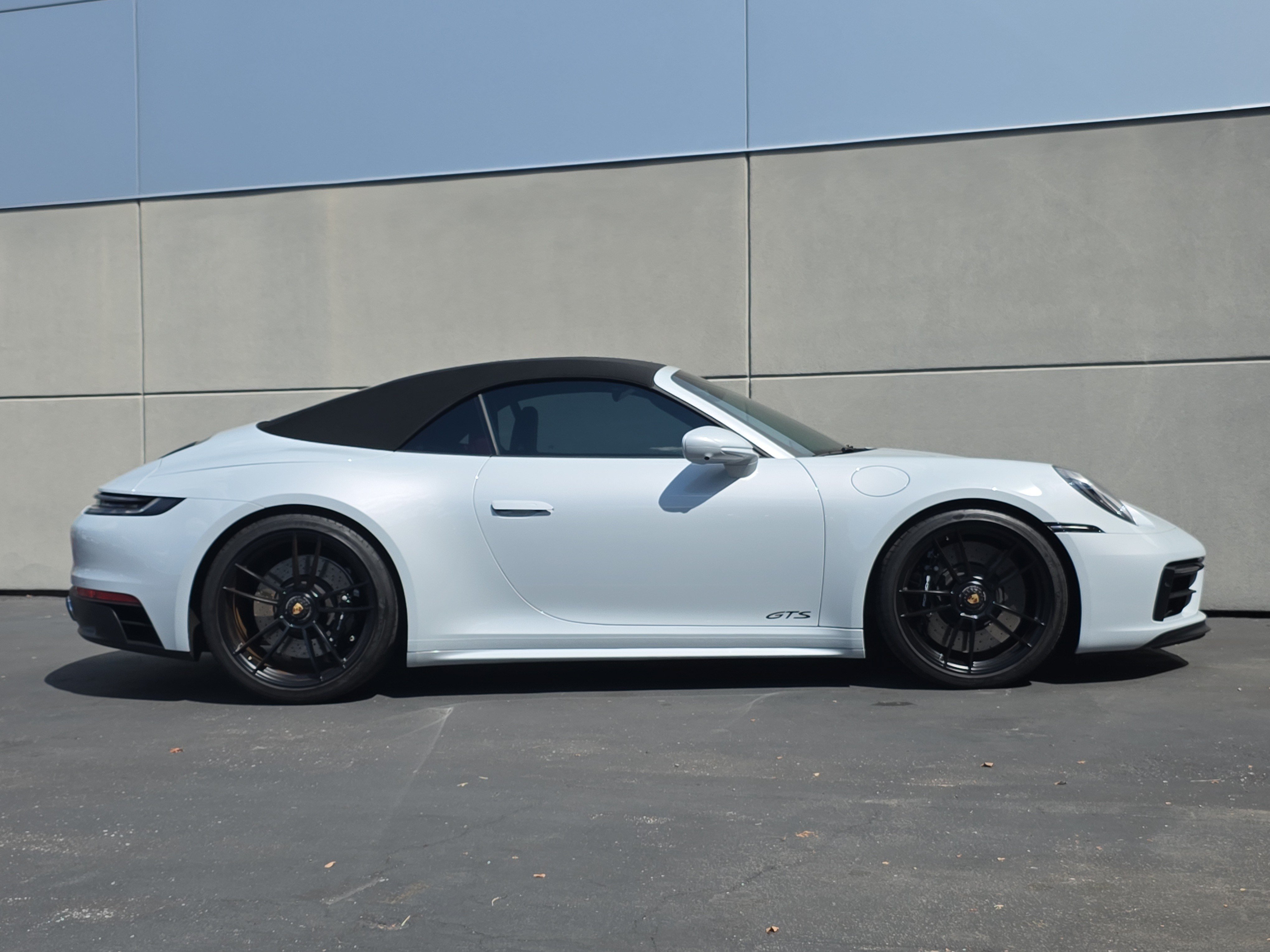 Used 2024 Porsche 911 Carrera GTS RWD image 8