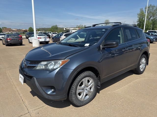 Used 2014 Toyota RAV4 LE AWD/4WD image 7