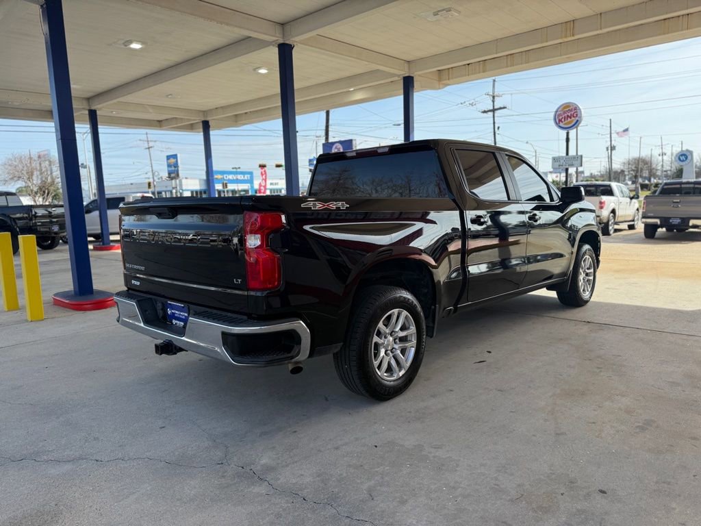 Used 2020 Chevrolet Silverado 1500 LT w/ LT Value Package image 3