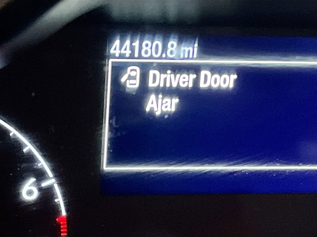 Used 2023 Ford Transit Connect XL image 12