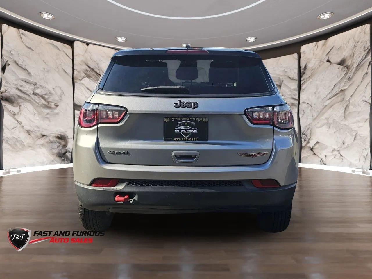 Used 2020 Jeep Compass Trailhawk AWD/4WD image 7
