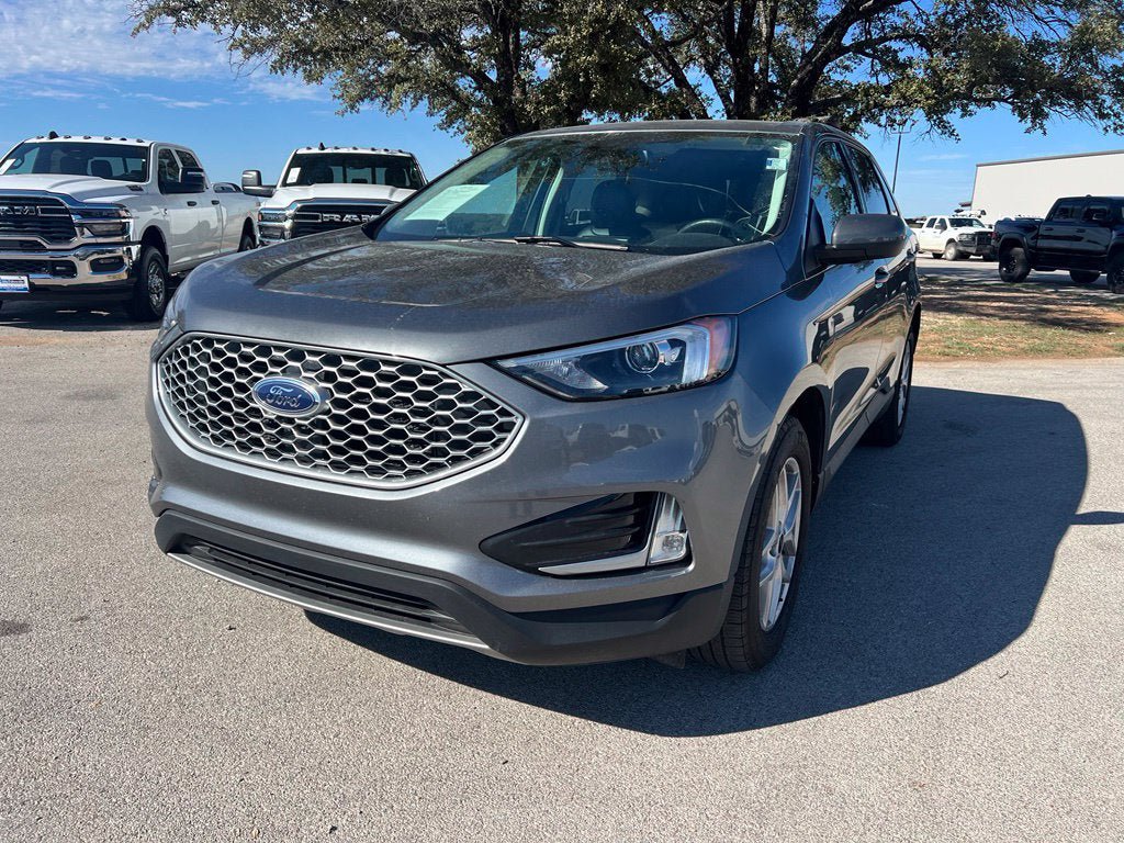Used 2024 Ford Edge SEL w/ Convenience Package