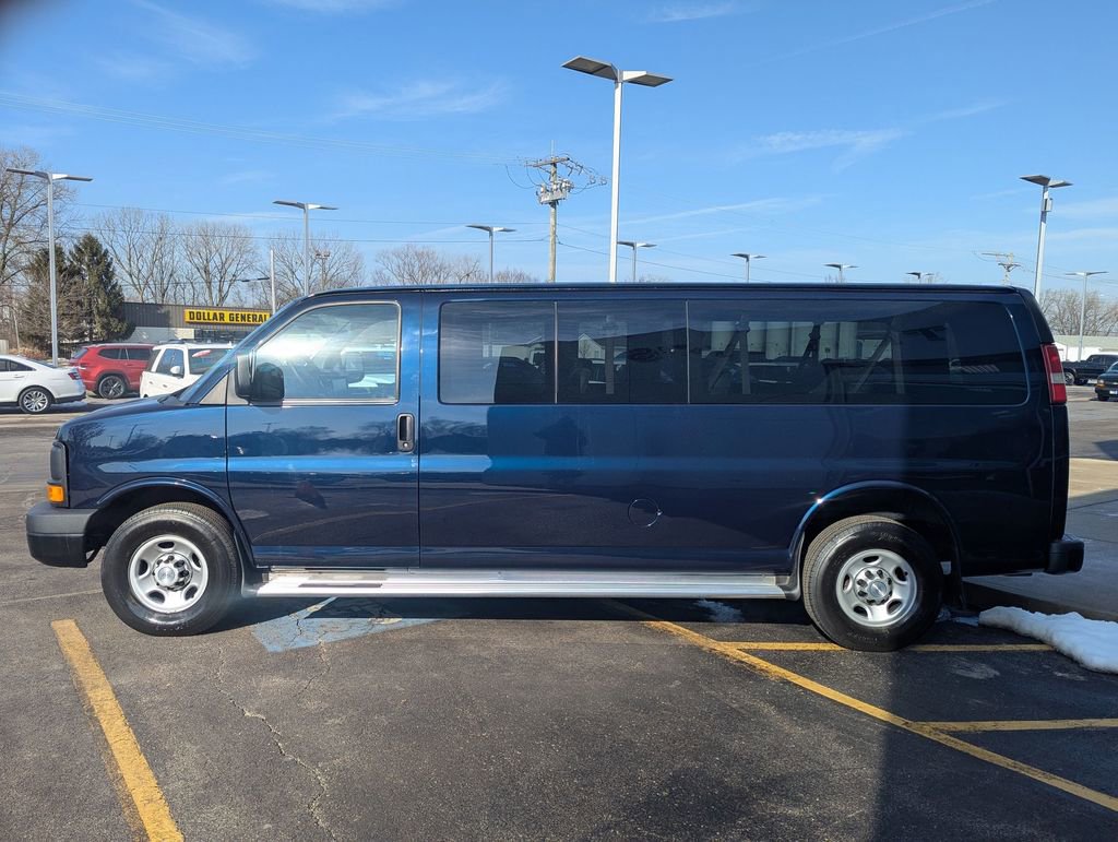 Used 2014 Chevrolet Express 3500 LS image 6