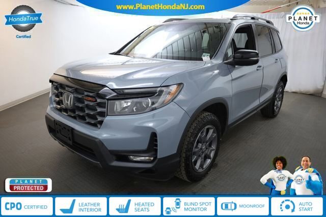 Certified 2024 Honda Passport TrailSport image 1