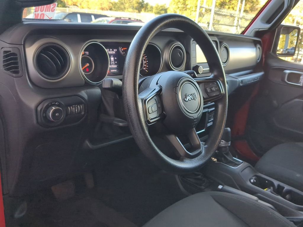 Used 2021 Jeep Wrangler Unlimited Sport image 18