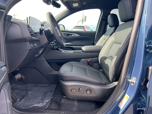 New 2026 Chevrolet Traverse LT w/ Driver Confidence Package image 6