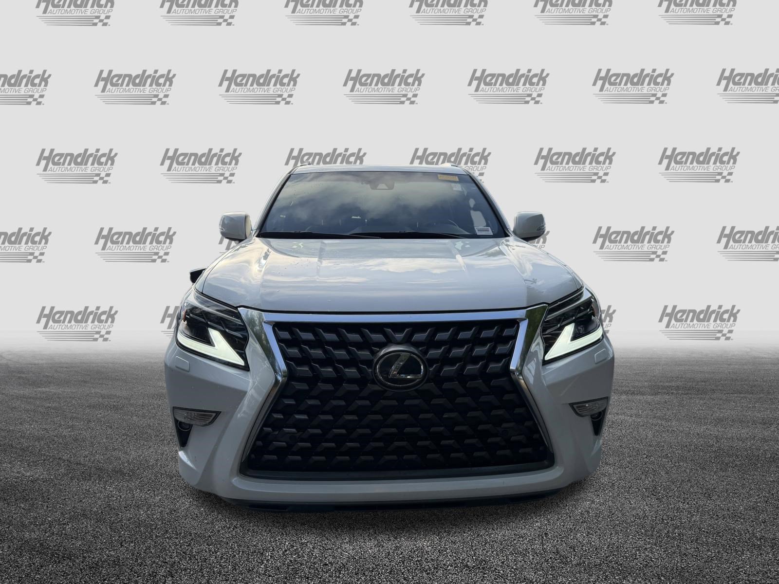 Certified 2020 Lexus GX 460 Premium w/ Premium Package AWD/4WD image 3