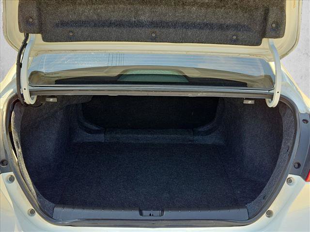 Used 2021 Honda Insight EX image 6