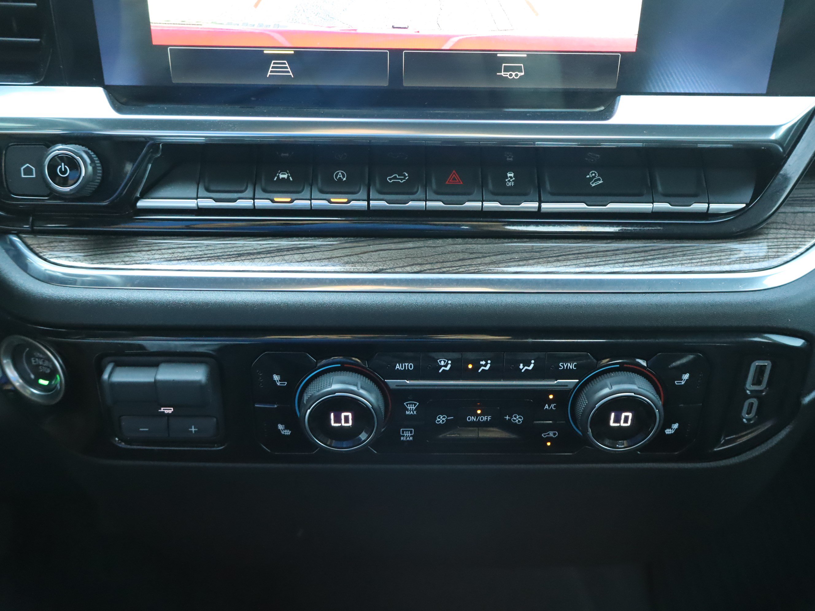Used 2023 Chevrolet Silverado 1500 RST w/ Z71 Off-Road Package AWD/4WD image 28