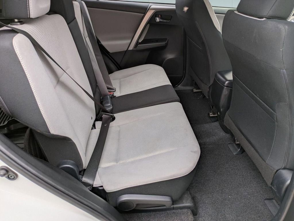 Used 2018 Toyota RAV4 XLE w/ Plus Extra Value Package image 28